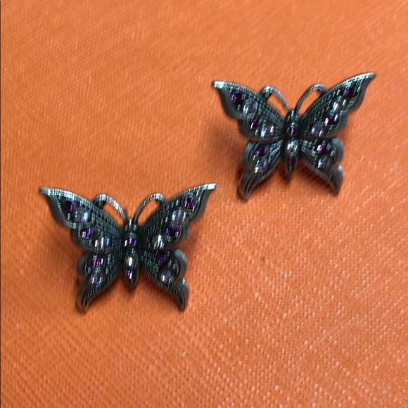 La Contessa Butterfly Earrings w/ Purple Crystal - Picture 6 of 7